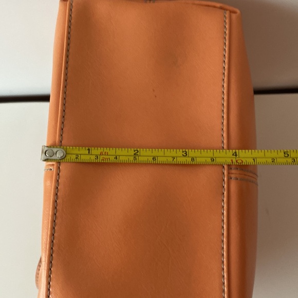 NINE & COMPANY Small Orange Zip Close Shoulder Bag - Picture 16 of 16